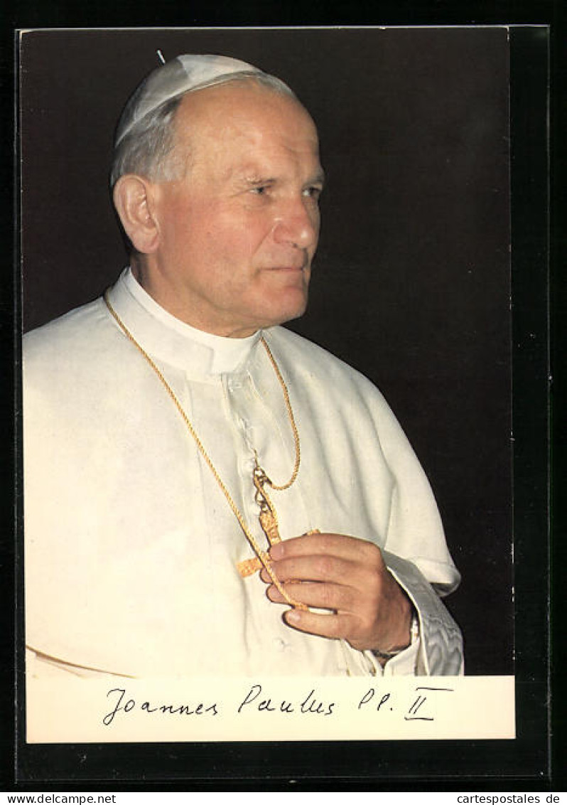 AK Papst Johannes Paul II. Umfasst Seine Kreuzkette  - Papes