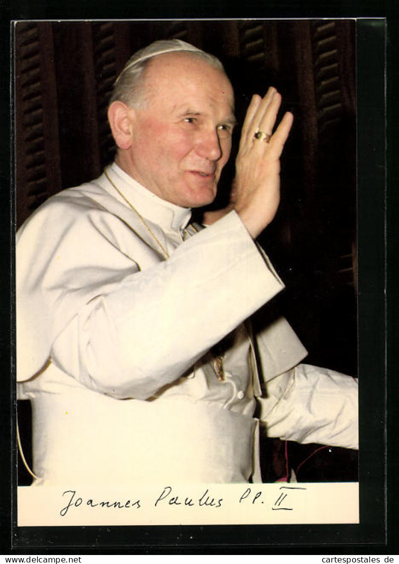 AK Papst Johannes Paul II. Hebt Die Hand  - Papes