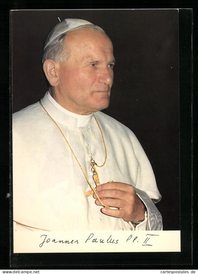 AK Papst Johannes Paul II. Hält Seine Kreuzkette  - Popes