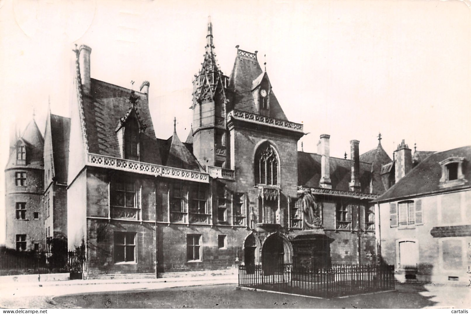 18-BOURGES-N°4176-C/0109 - Bourges