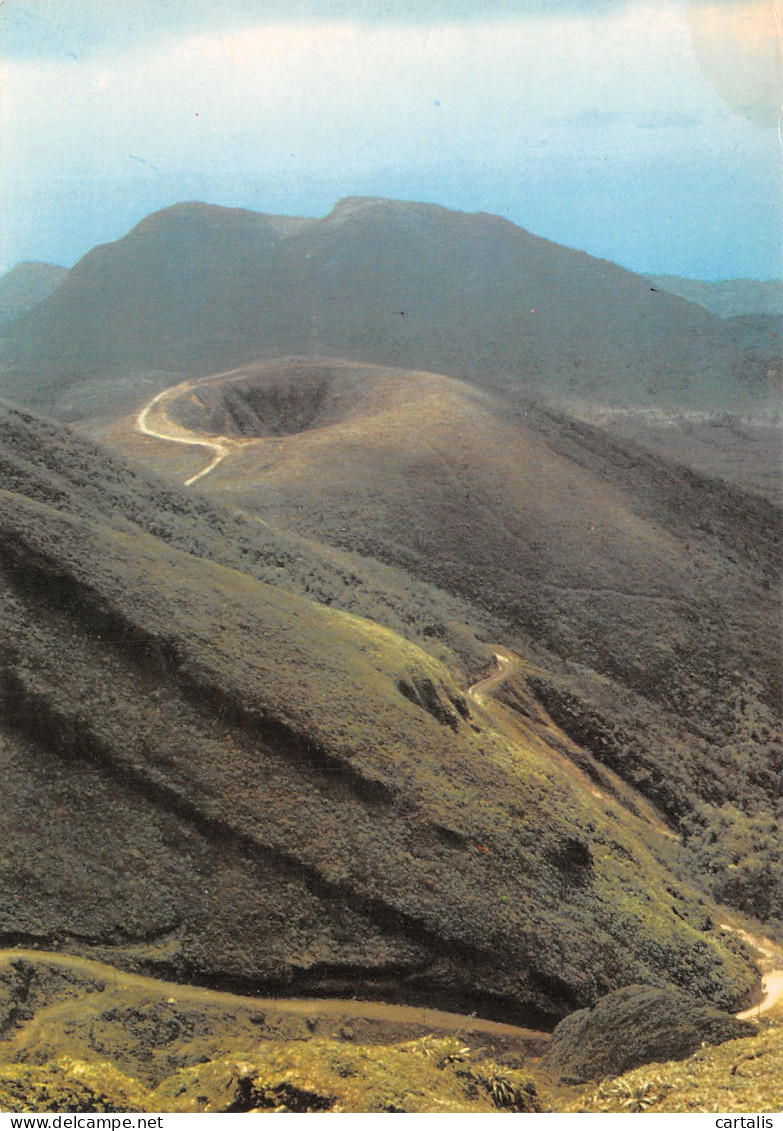 971-GUADELOUPE MASSIF DE LA SOUFRIERE-N°4179-C/0385 - Otros & Sin Clasificación