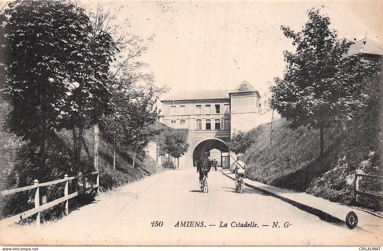 80-AMIENS-N°LP5130-B/0017 - Amiens
