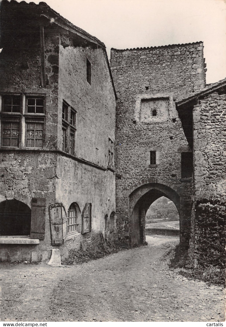 01-PEROUGES-N°4181-A/0245 - Pérouges