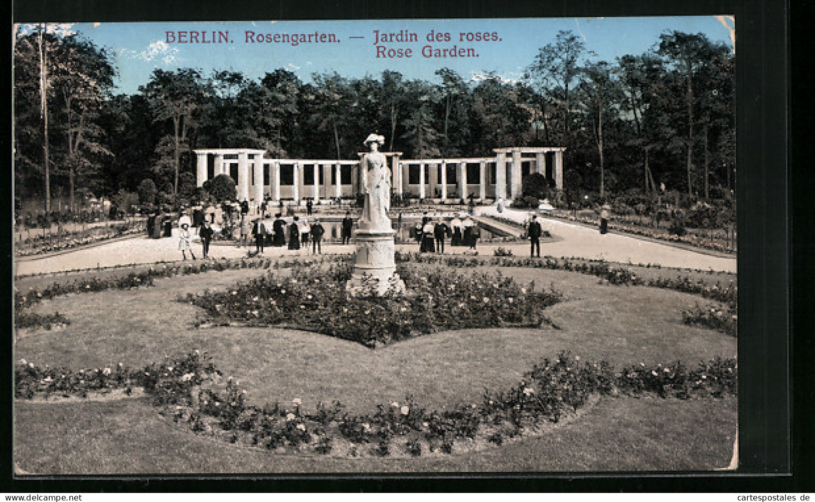 AK Berlin-Tiergarten, Skulptur Im Rosengarten  - Dierentuin