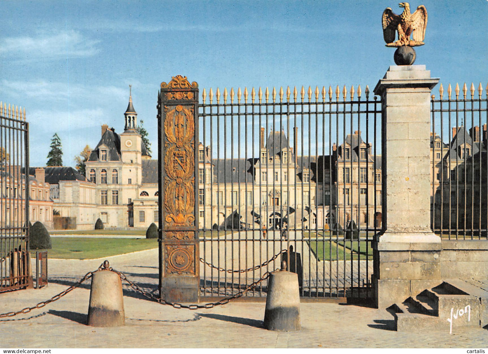 77-FONTAINEBLEAU LE CHATEAU-N°4186-B/0255 - Fontainebleau