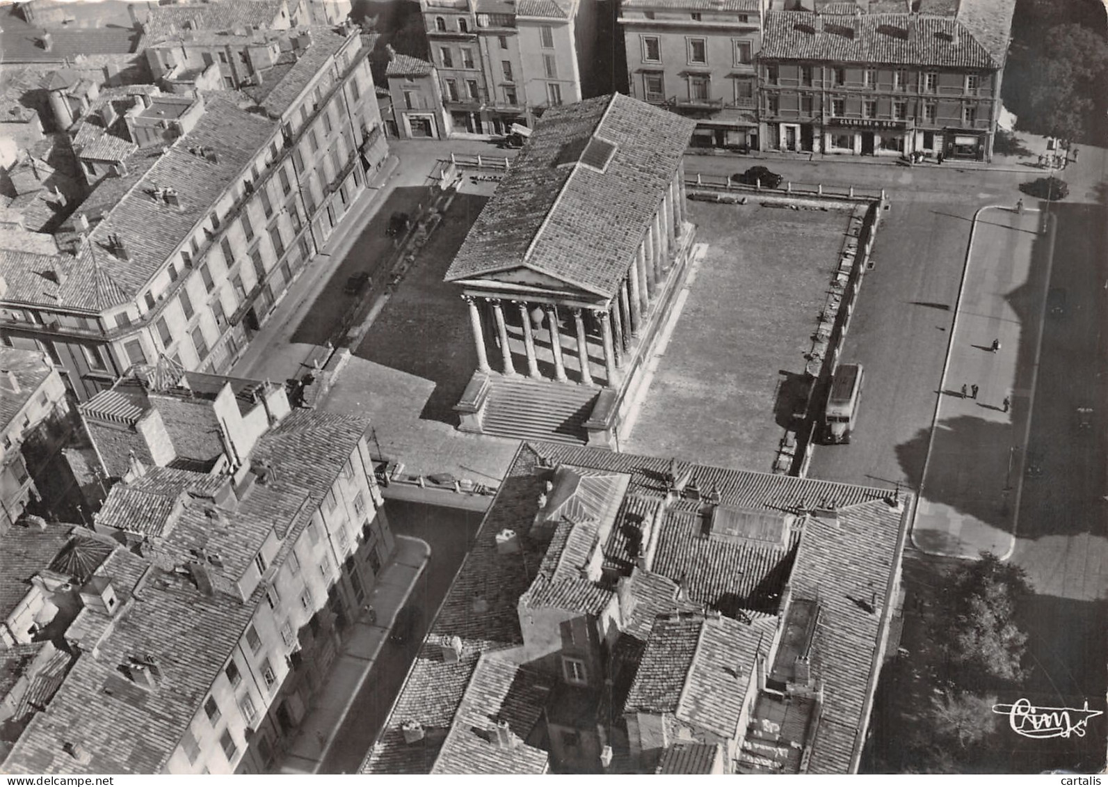 30-NIMES-N°4187-A/0189 - Nîmes