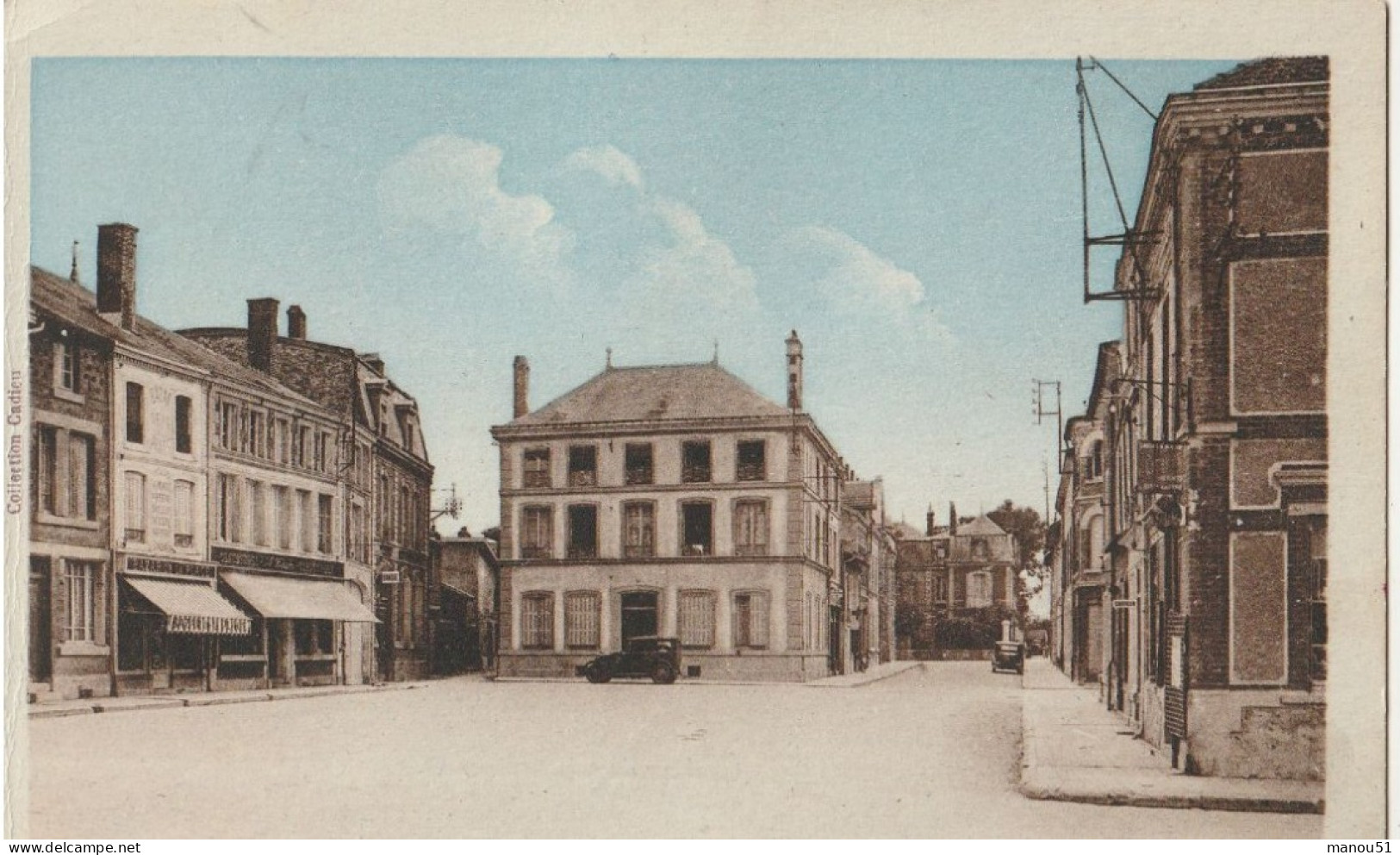 SUIPPES  Place Léon Bourgeois Et Rue St Honoré - Autres & Non Classés