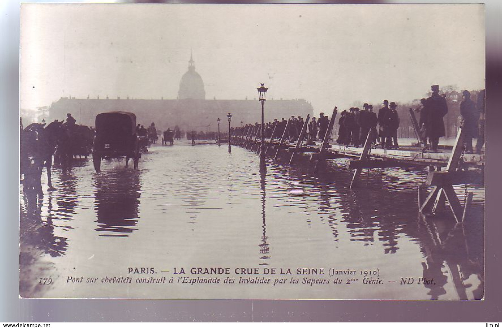 75 - PARIS - PONT SurCHEVALETS ESPLANADE Des INVALIDES - ANIMÉE - - Alluvioni Del 1910