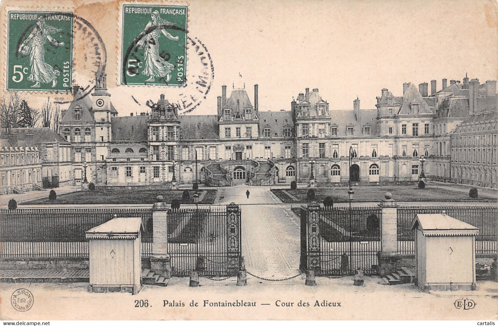 77-FONTAINEBLEAU-N°4189-G/0079 - Fontainebleau