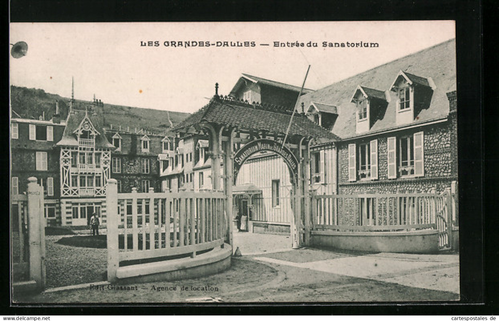 CPA Les Grandes-Dalles, Entrée Du Sanatorium  - Other & Unclassified