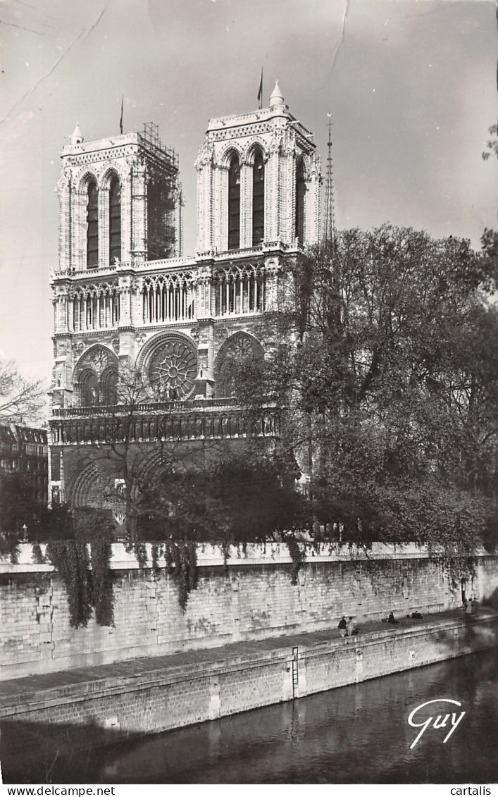 75-PARIS NOTRE DAME-N°4190-F/0145 - Notre Dame De Paris