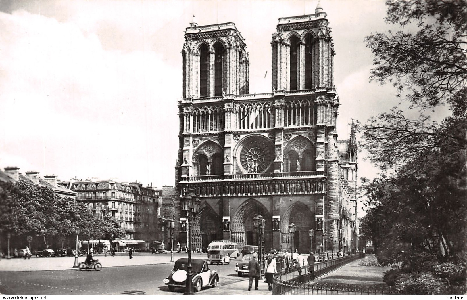 75-PARIS NOTRE DAME-N°4190-G/0029 - Notre Dame De Paris