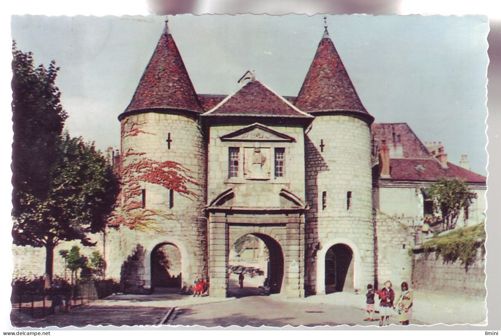 25 - BESANÇON - PORTE RIVOTTE - ANIMÉE - - Besancon