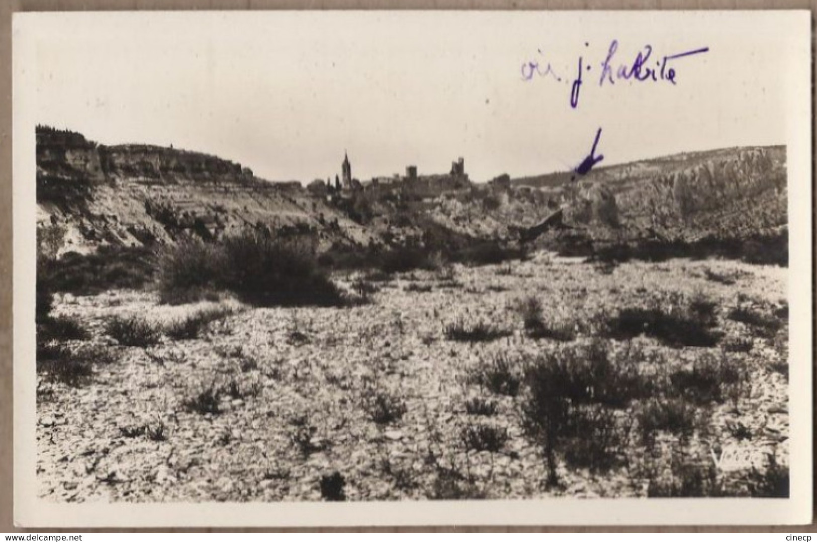 CPSM 07 - SAINT MARTIN D'ARDECHE - Vue Sur Le Vieux Village D' Aigueze - TB Vue Générale Village + Cours D'eau - Altri & Non Classificati