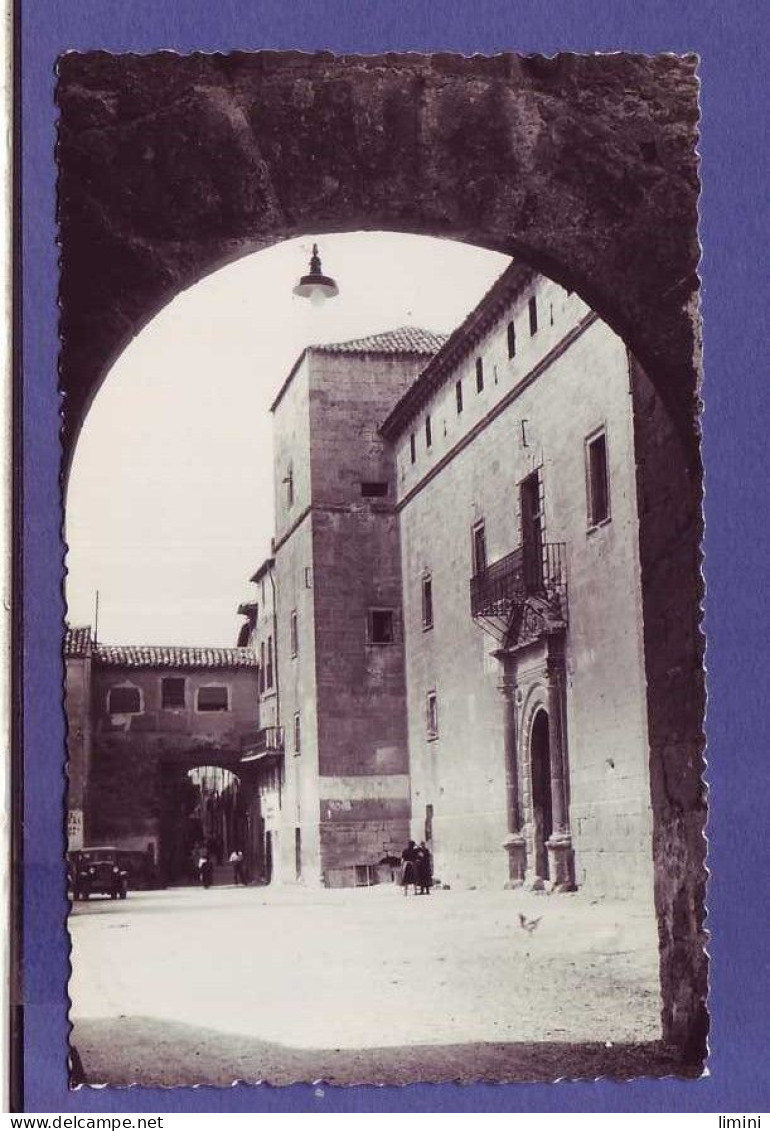 ESPAGNE - PASTRANA - ARCO De La CALLE ANCHA Y PALACIO De La PRINCESA De EBOLI - ANIMÉE - AUTOMOBILE -  - Guadalajara