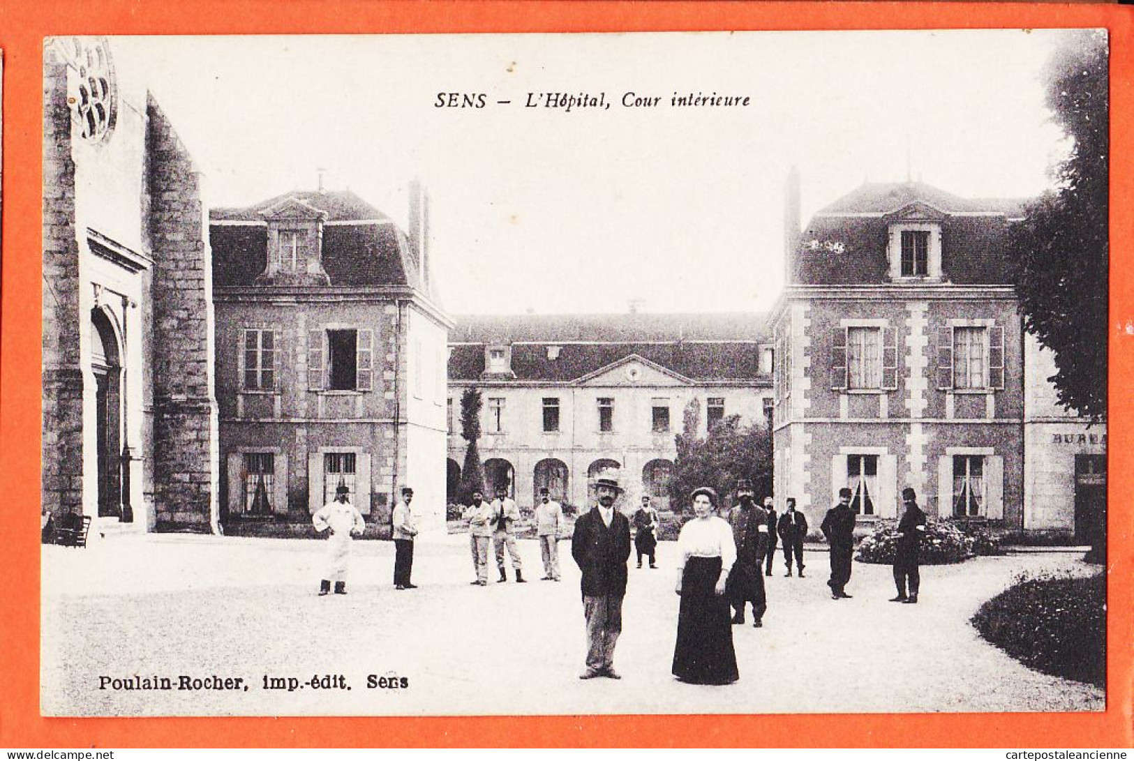 38974 / ⭐ SENS 89-Yonne ◉ L' Hopital Cour Interieure 1915s ◉ Imprimeur-Editeur COLLAS Cognac Edition POULAIN-ROCHER - Sens