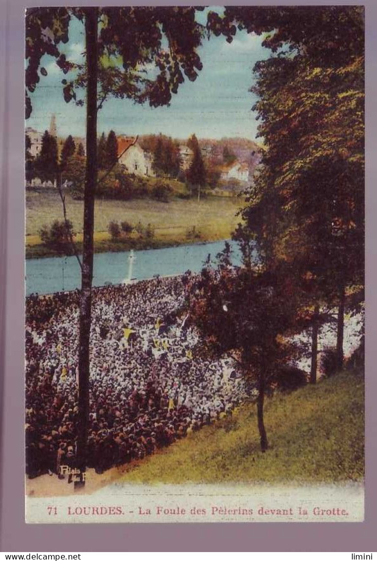 65 - LOURDES - FOULE Des PÉLERINS - COLORISEE -  - Lourdes