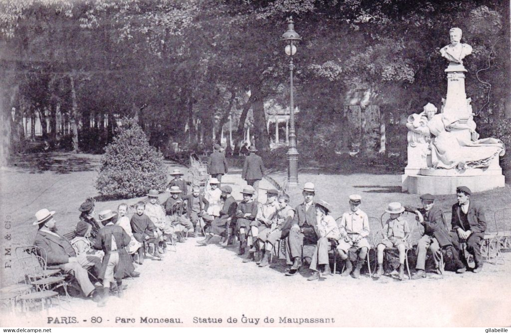 75 - PARIS 08 -   Parc Monceau - Statue De Guy De Maupassant - Paris (08)