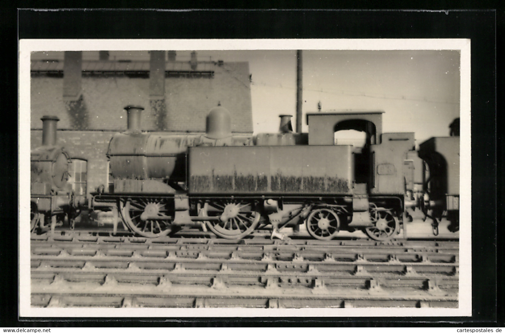 Photo Pc Lokomotive Mit Kennung 23 Auf Einem Abstellgleis Stehend  - Treni