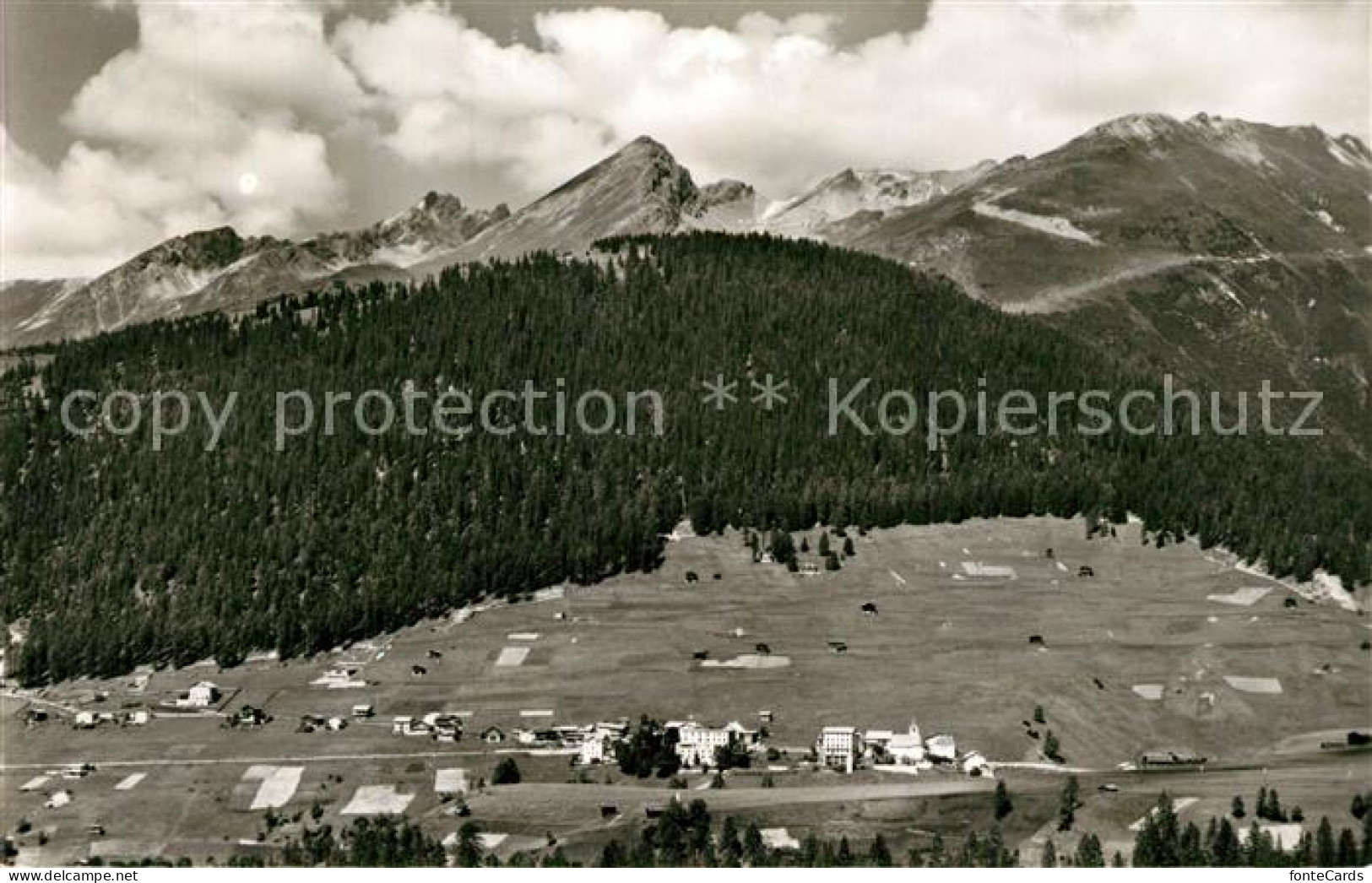 13301577 Wiesen Davos GR Panorama Blick Gegen Wieseneralp Und Tiaun Fliegeraufna - Sonstige & Ohne Zuordnung