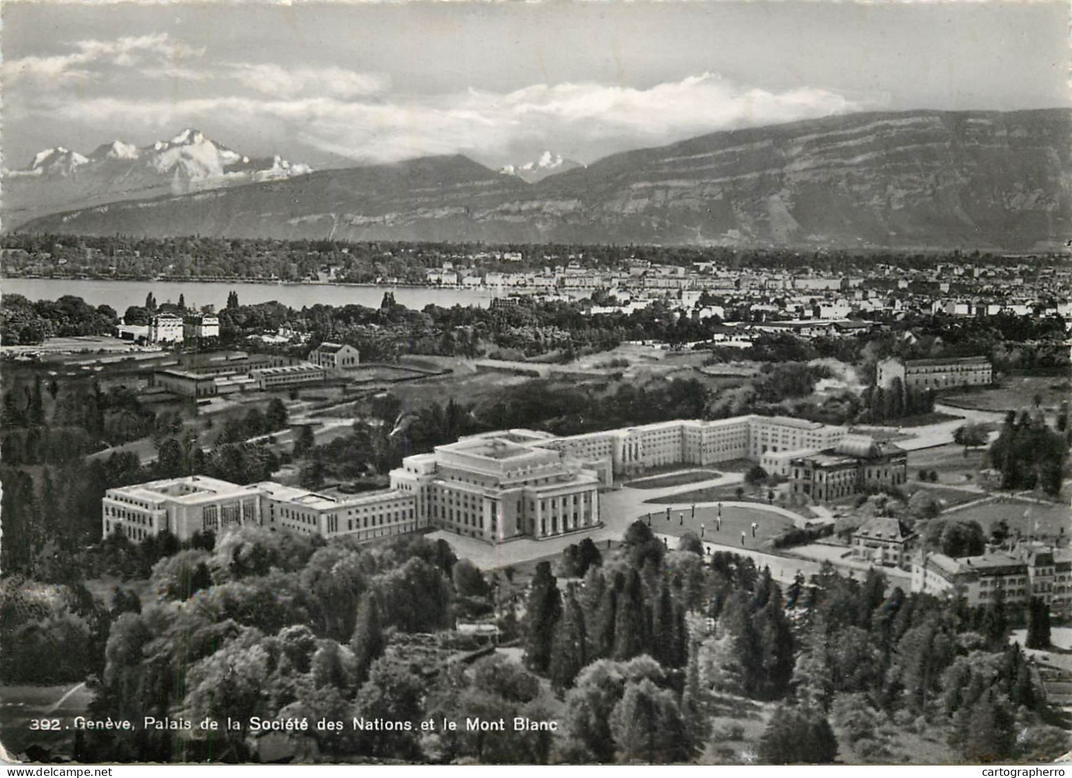 Postcard Switzerland Genève Palais De La Societe Des Nations Et Mont Blanc - Genève