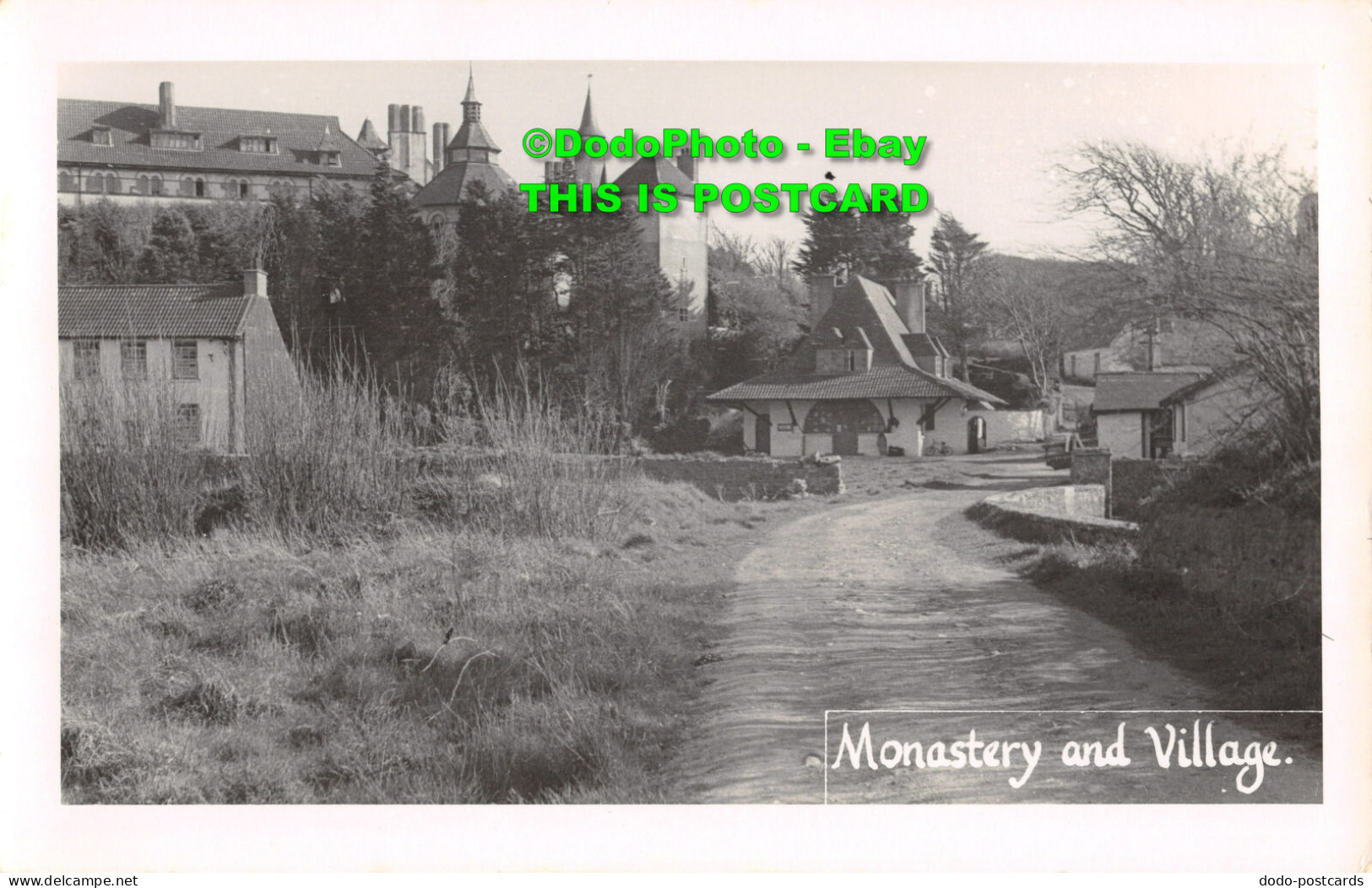 R355862 Monastery And Village. Caldey Island. Postcard - Monde