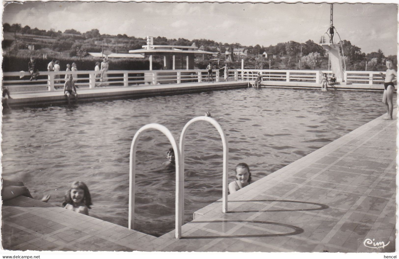 SAINT-CALAIS. La Piscine - Saint Calais