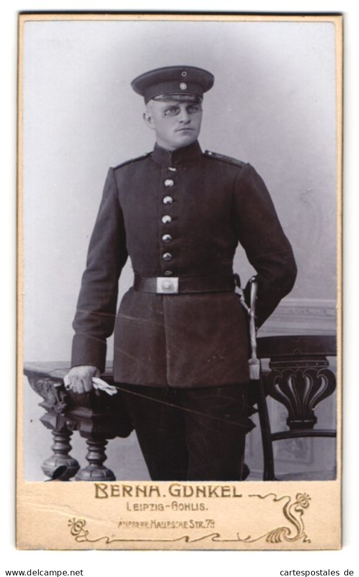 Fotografie Bernh. Gunkel, Leipzig, Sächischer Soldat Georg Löhnert In Uniform Mit Bajonett  - Anonyme Personen