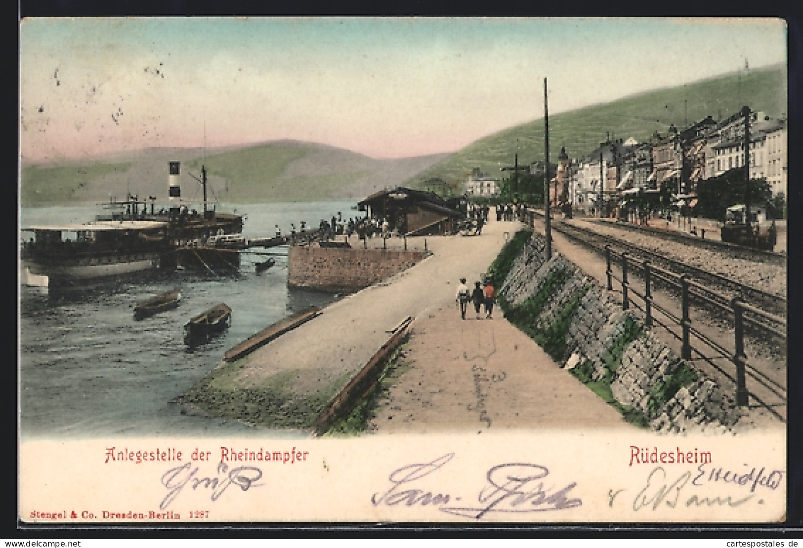 AK Rüdesheim, Anlegestelle Der Rheindampfer  - Ruedesheim A. Rh.