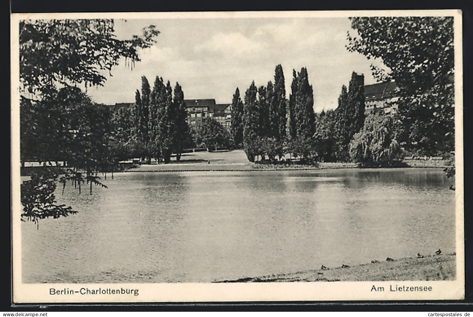 AK Berlin-Charlottenburg, Uferpartie Am Lietzensee  - Charlottenburg