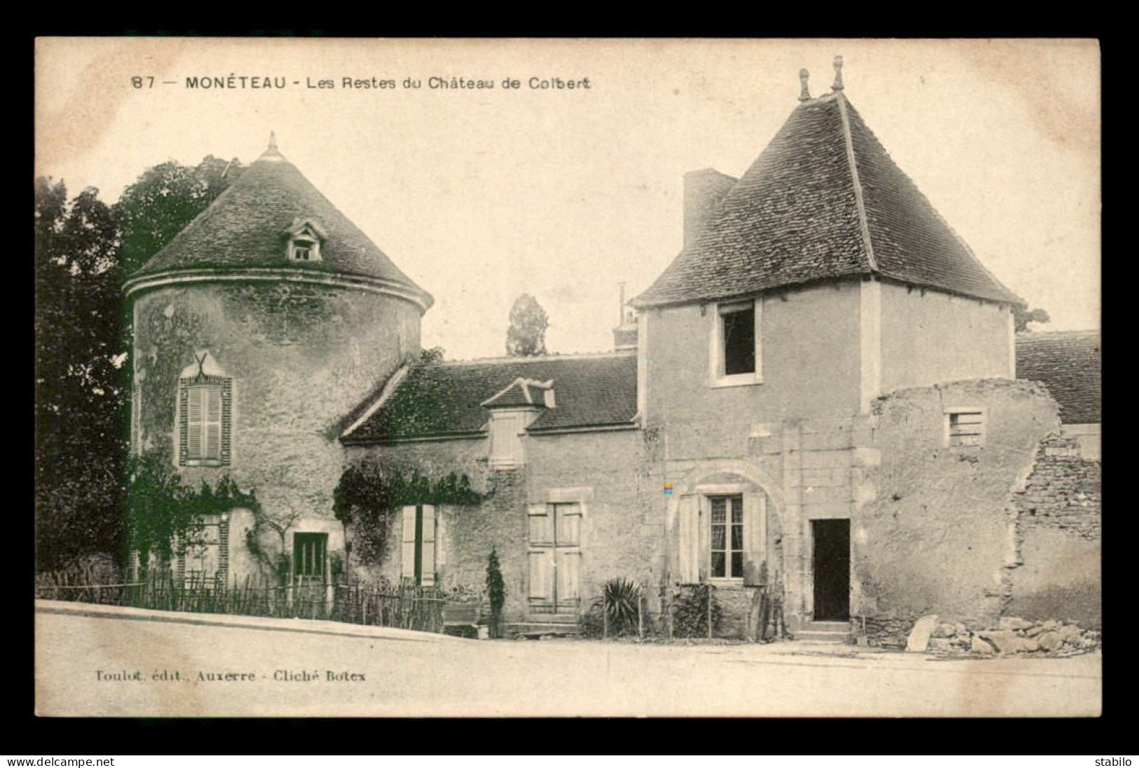 89 - MONETEAU - LES RESTES DU CHATEAU DE COLBERT - Moneteau