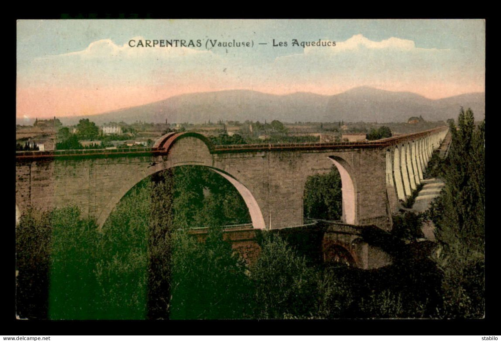 84 - CARPENTRAS - LES AQUEDUCS - Carpentras