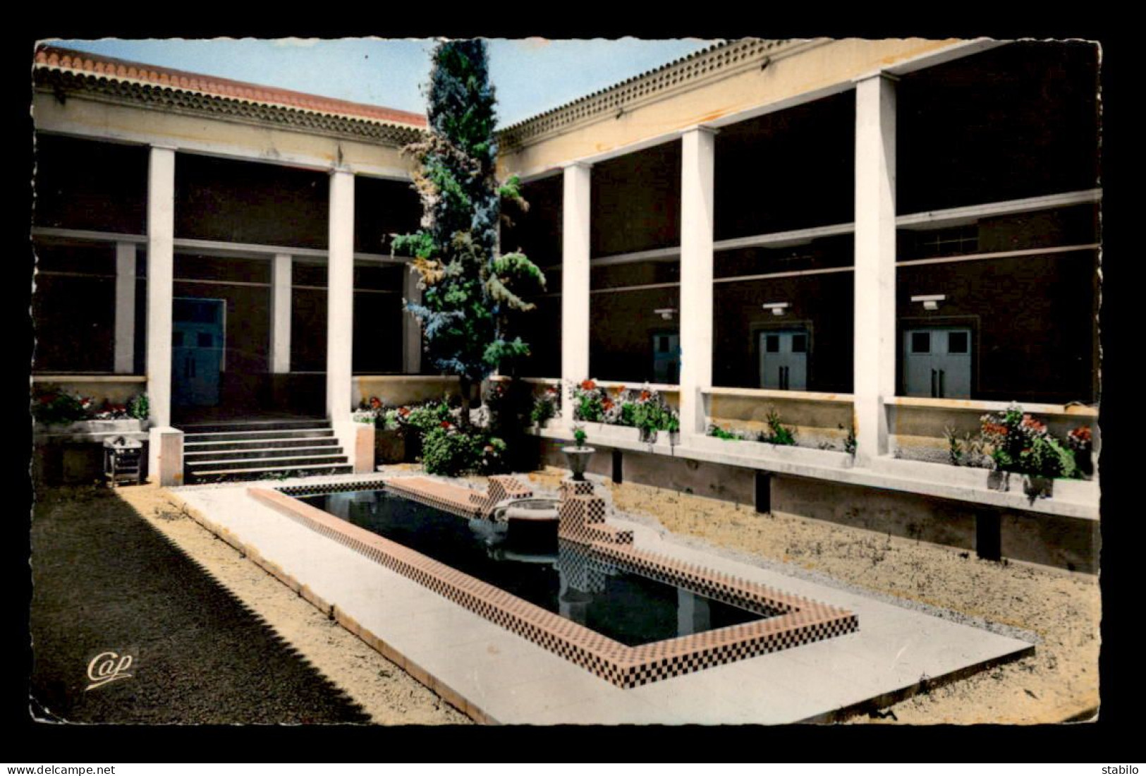 ALGERIE - BOU-HANIFIA-LES-THERMES - LE PATIO DE L'ETABLISSEMENT THERMAL - Andere & Zonder Classificatie