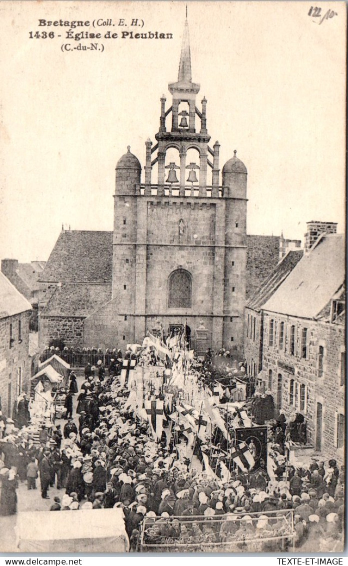 22 PLEUBIAN - L'eglise Un Jour De Procession  - Pleubian