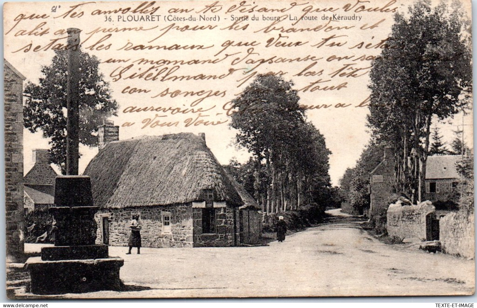 22 PLOUARET - Sortie Du Bourg , Route De Keraudry. - Plouaret