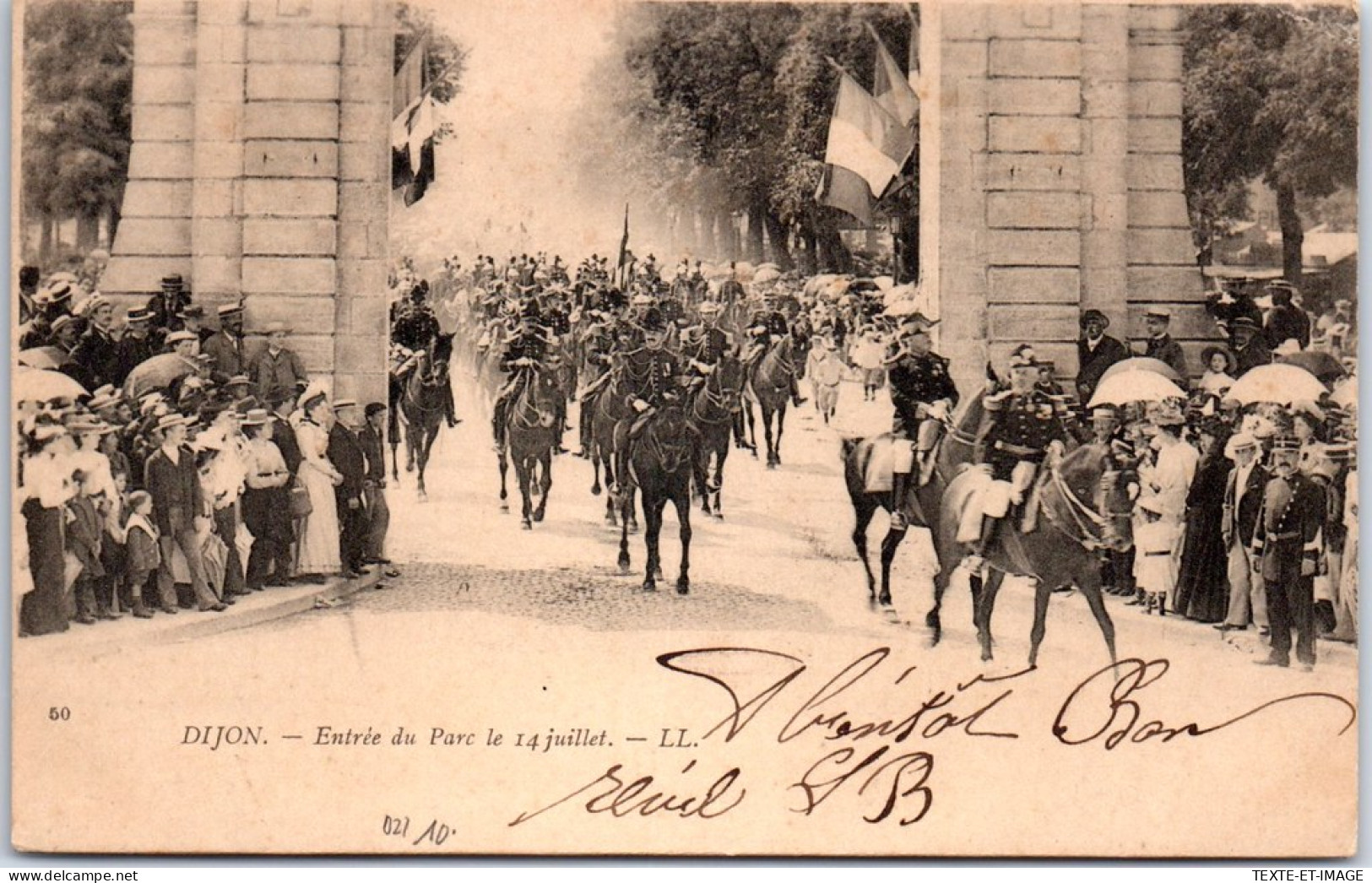 21 DIJON - Entree Du Parc Du 14 Juillet. - Dijon