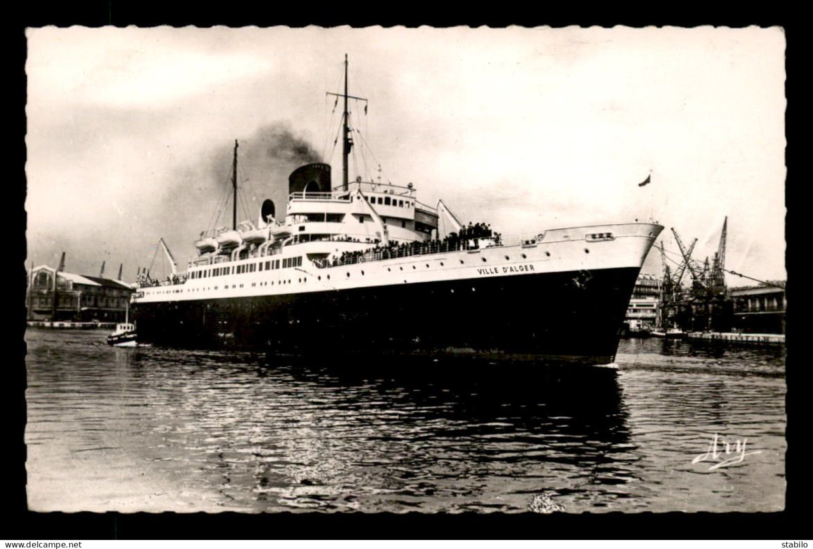 BATEAUX - PAQUEBOT - VILLE D'ALGER - CIE GENERALE TRANSATLANTIQUE - Steamers