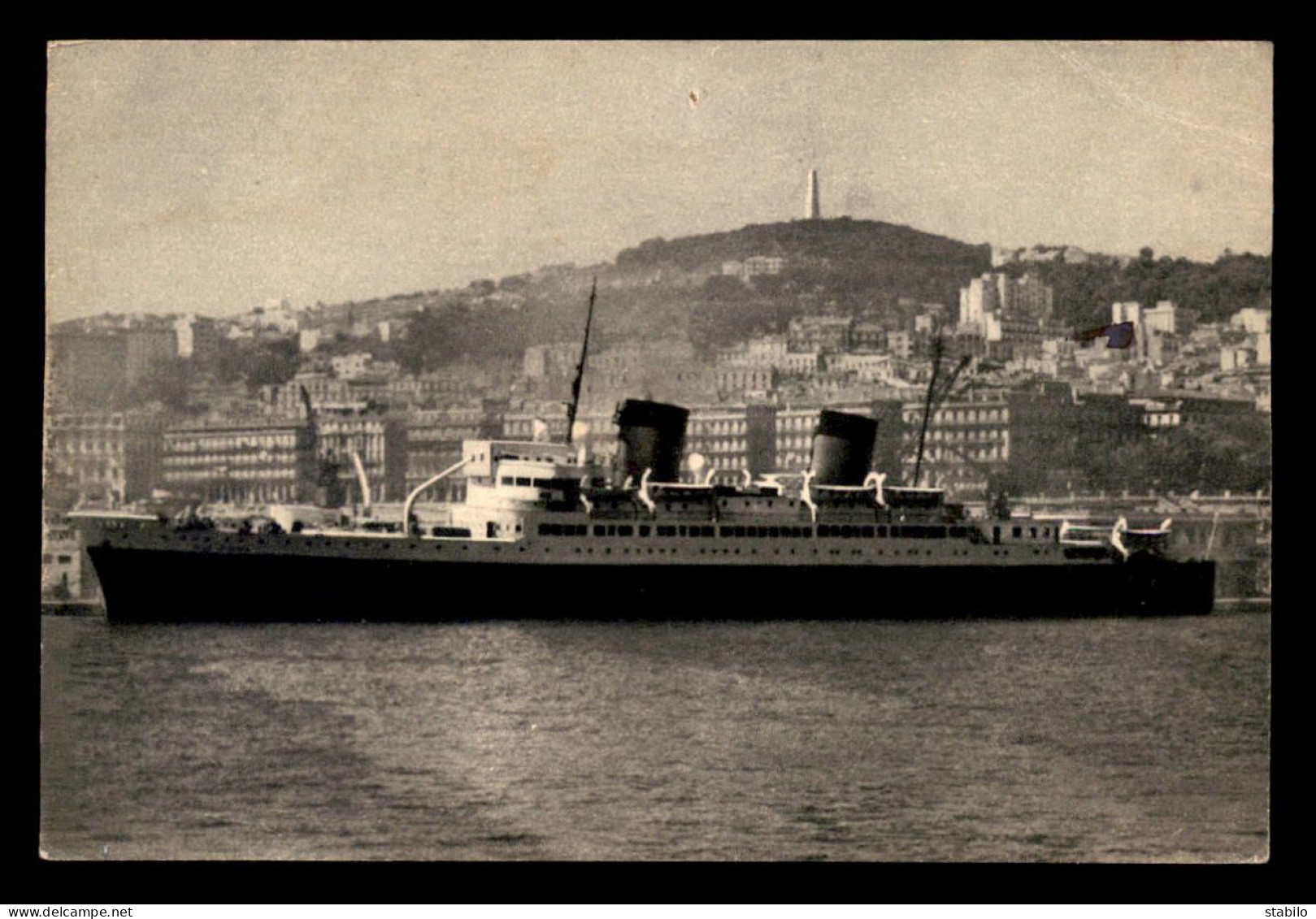 BATEAUX - PAQUEBOT - VILLE D'ALGER - FRENCH LINE - LIGNES DE LA MEDITERRANEE - Steamers