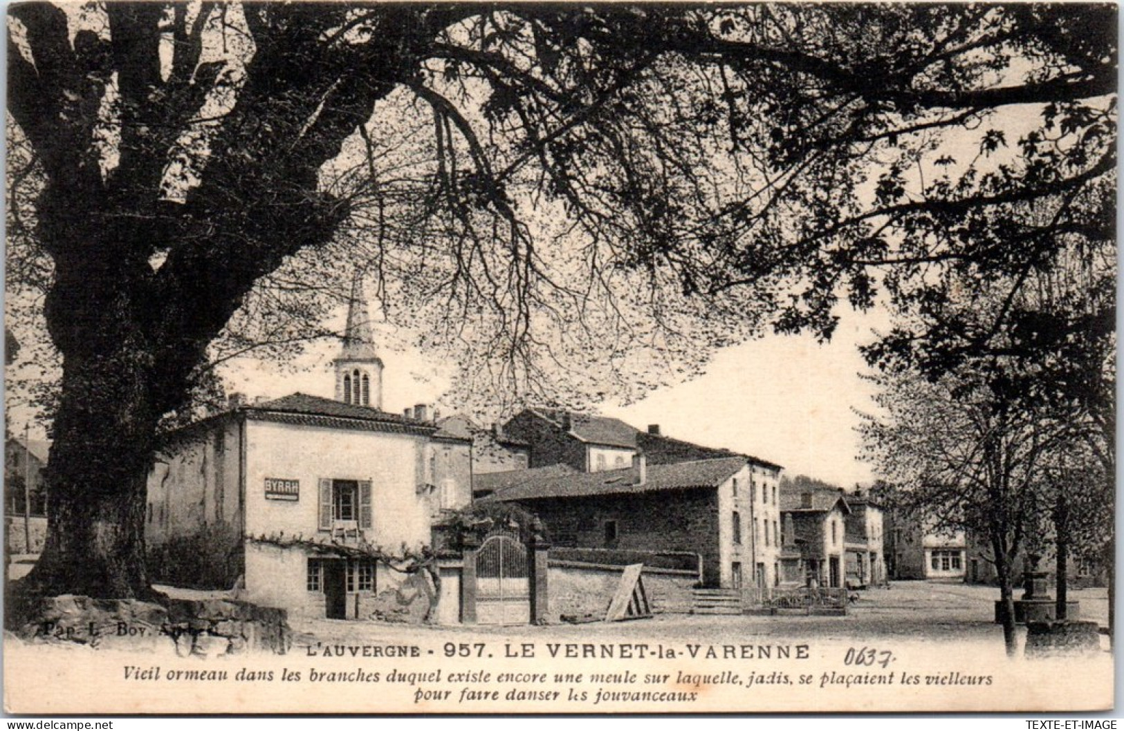 63 LE VERNET LA VARENNE - Un Coin Du Village  - Sonstige & Ohne Zuordnung