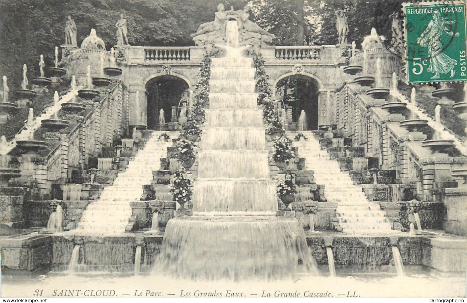 SAINT CLOUD Grande Cascade Des Grandes Eaux Du Parc - Saint Cloud