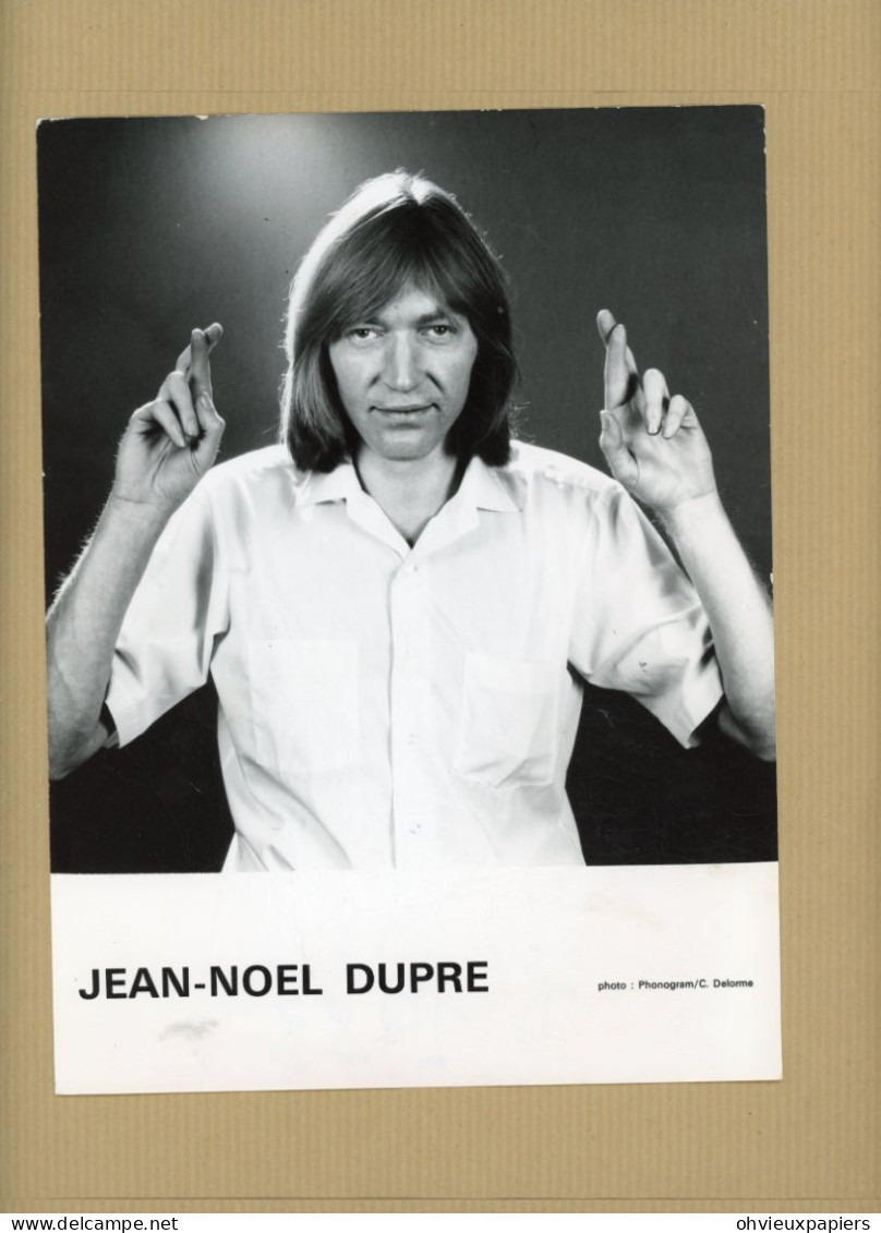 LE CHANTEUR  AUTEUR COMPOSITEUR  JEAN NOEL DUPRE / PHOTO CLAUDE DELORME - Berühmtheiten
