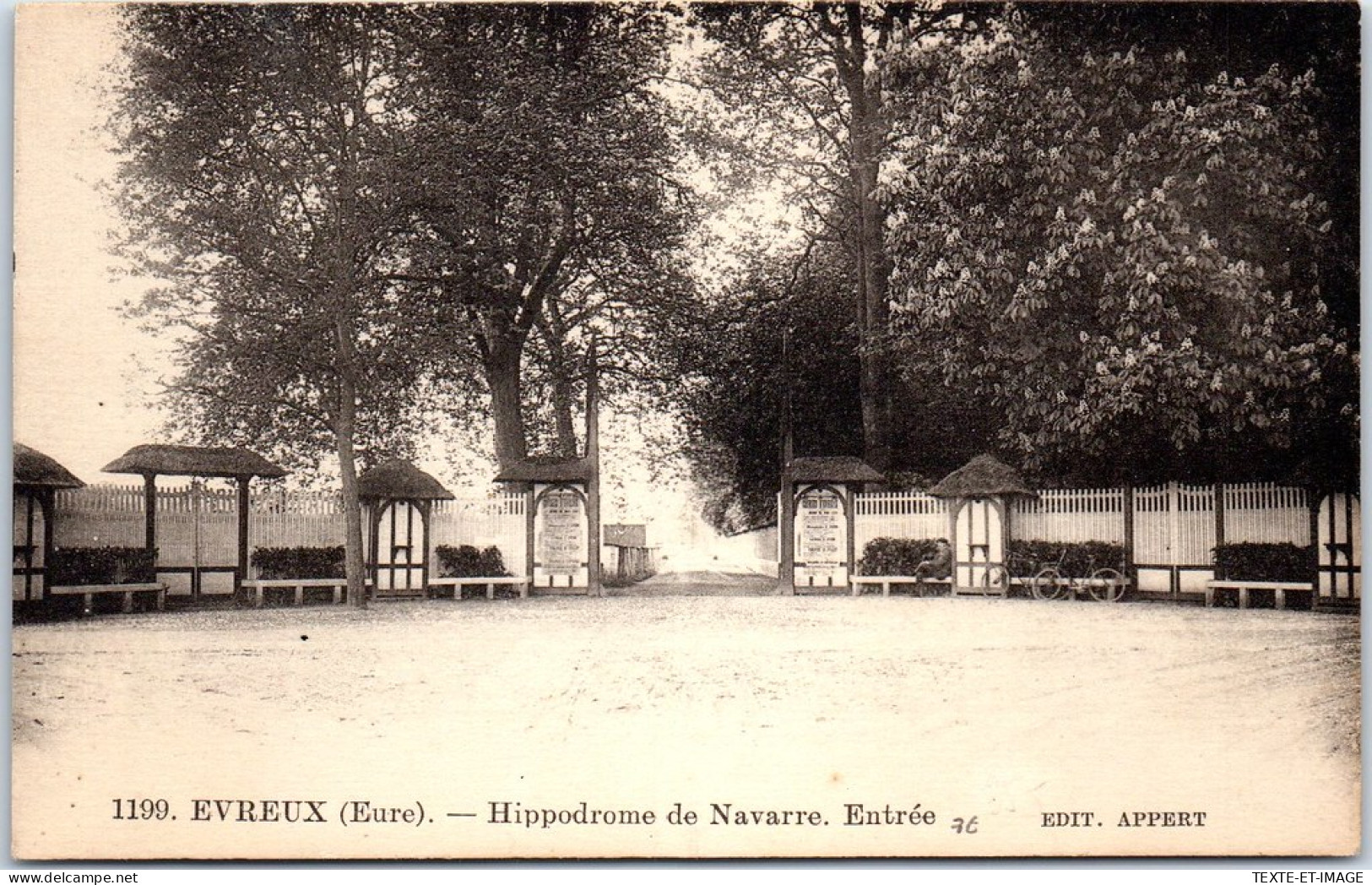 27 EVREUX - Entree De L'hippodrome De Navarre  - Evreux