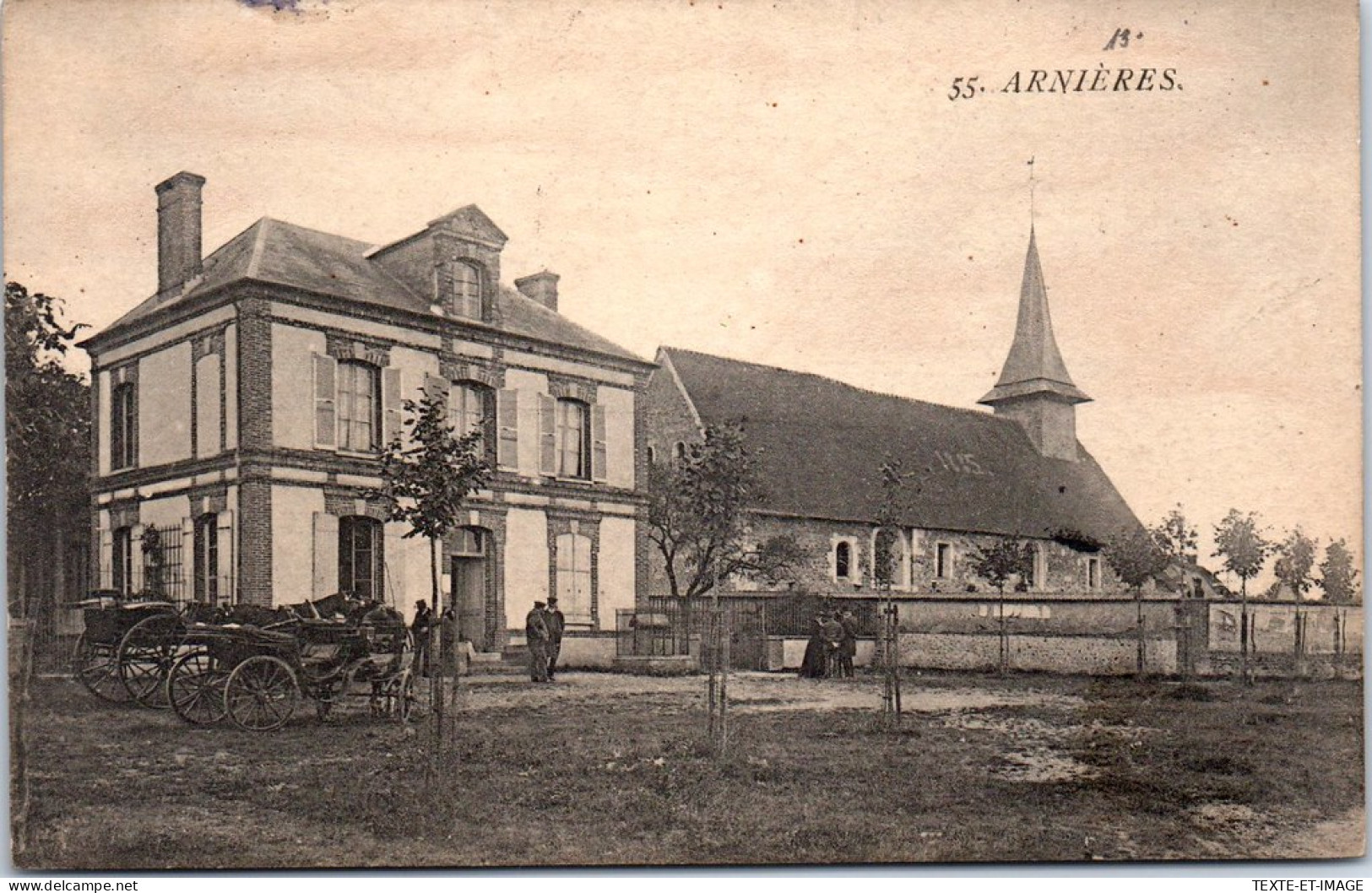 27 ARNIERES - La Mairie & L'eglise - - Arnières