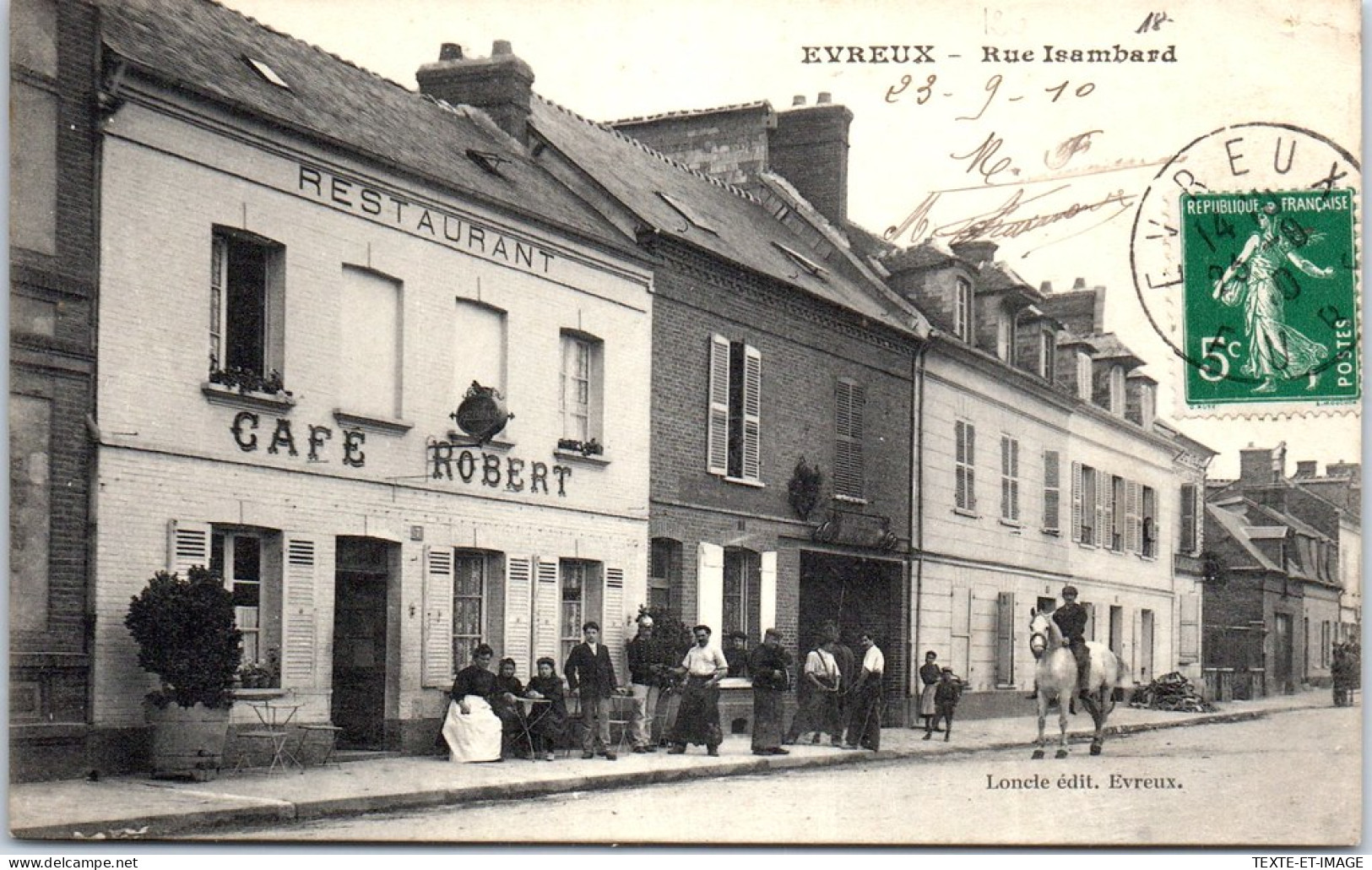 27 EVREUX - La Rue Isambard.  - Evreux