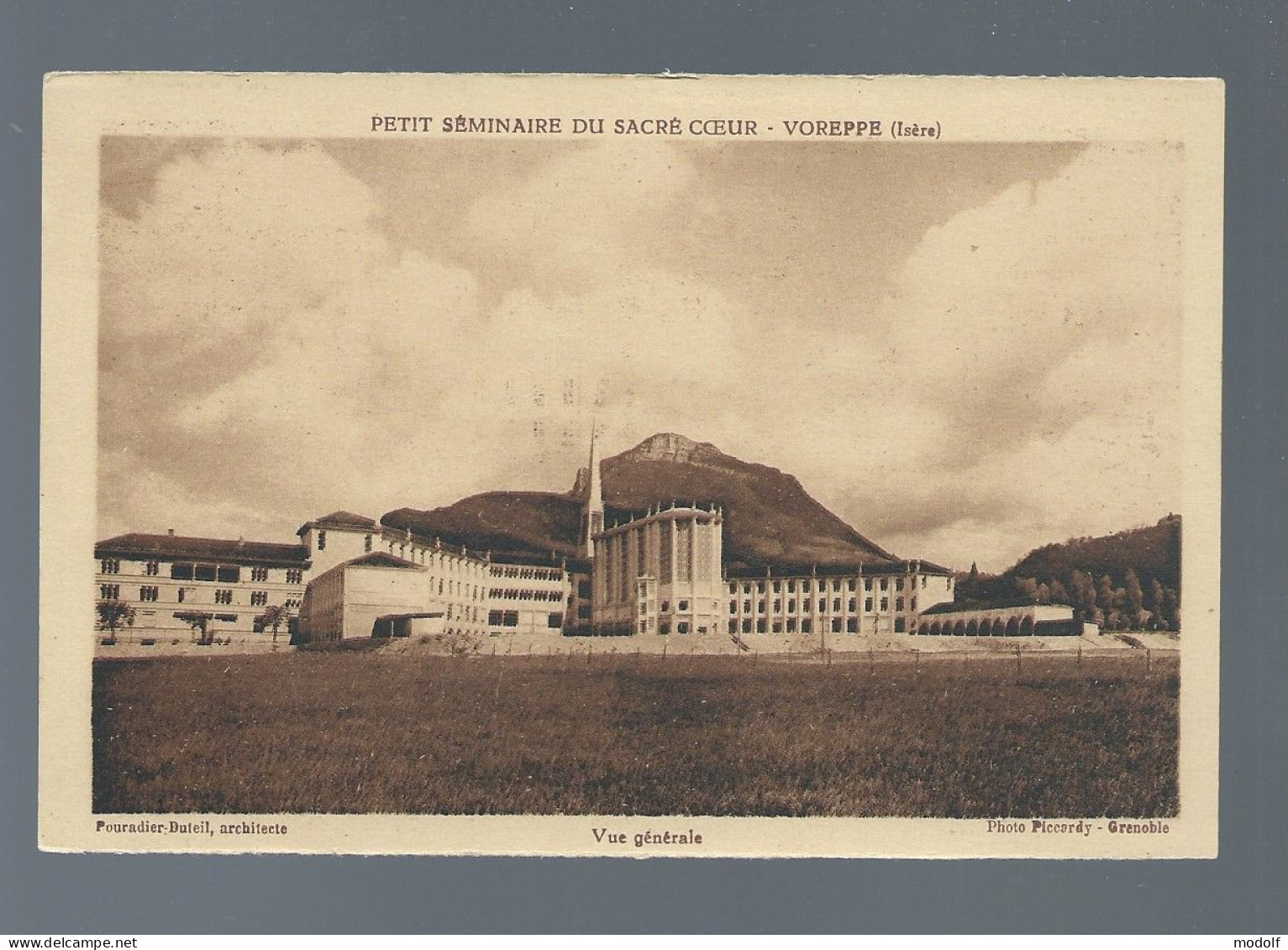 CPA - 38 - Voreppe - Petit Séminaire Du Sacré-Coeur - Vue Générale - Non Circulée - Voreppe