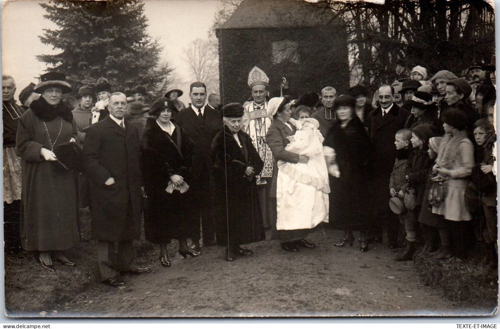 60 CHAMBLIS - CARTE PHOTO - Bapteme Famille Murat Chapelle Du CHATEAU - Andere & Zonder Classificatie