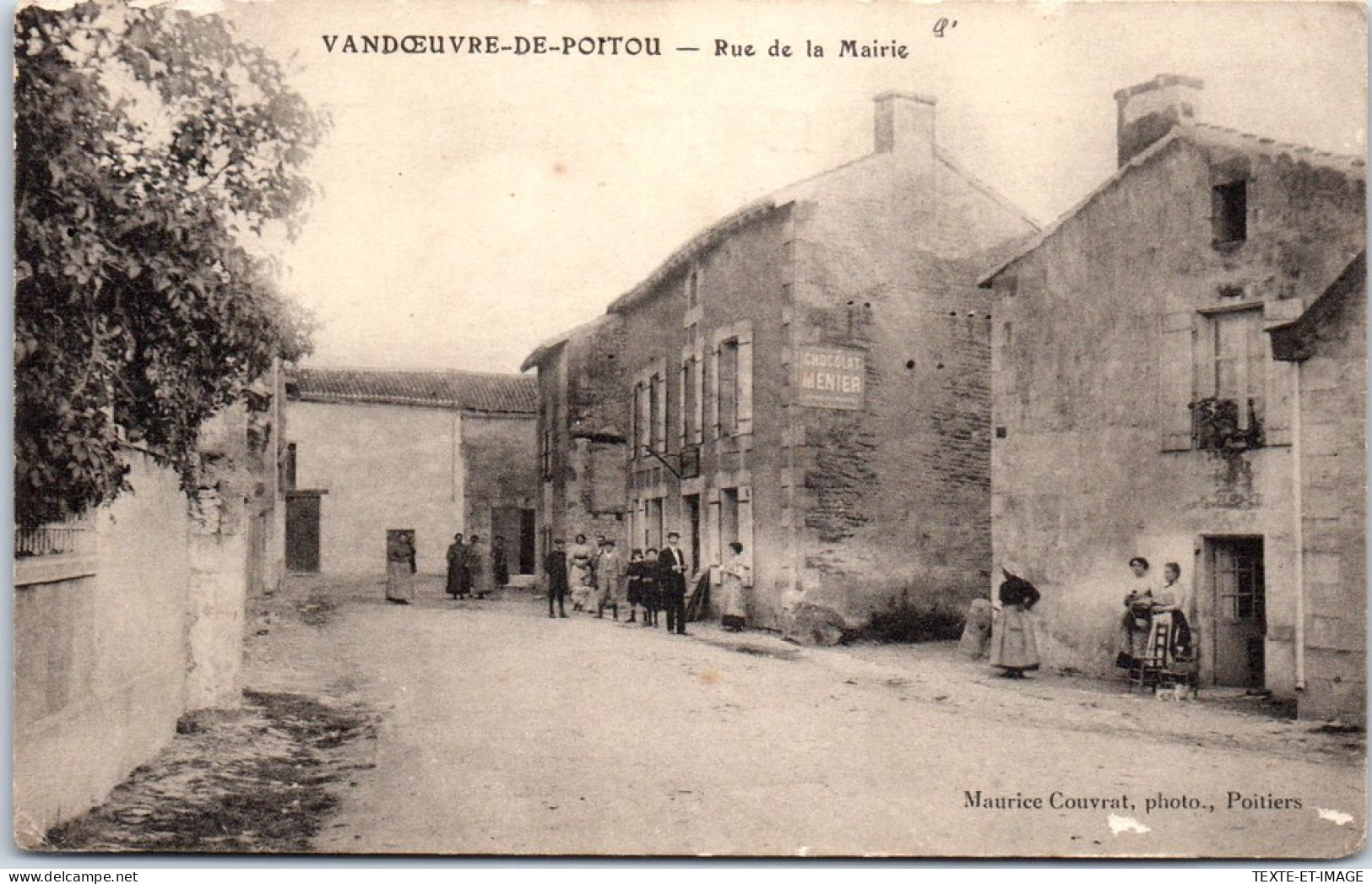 86 VANDOEUVRE DE POITOU - La Rue De La Mairie  - Other & Unclassified