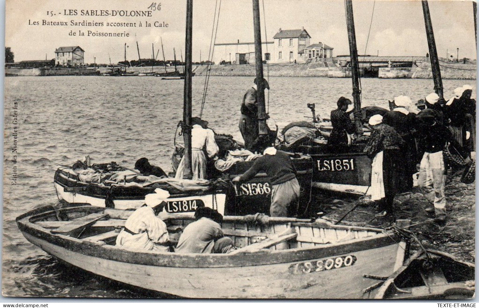 85 LES SABLES D'OLONNE - Accostage De Sardiniers  - Sables D'Olonne