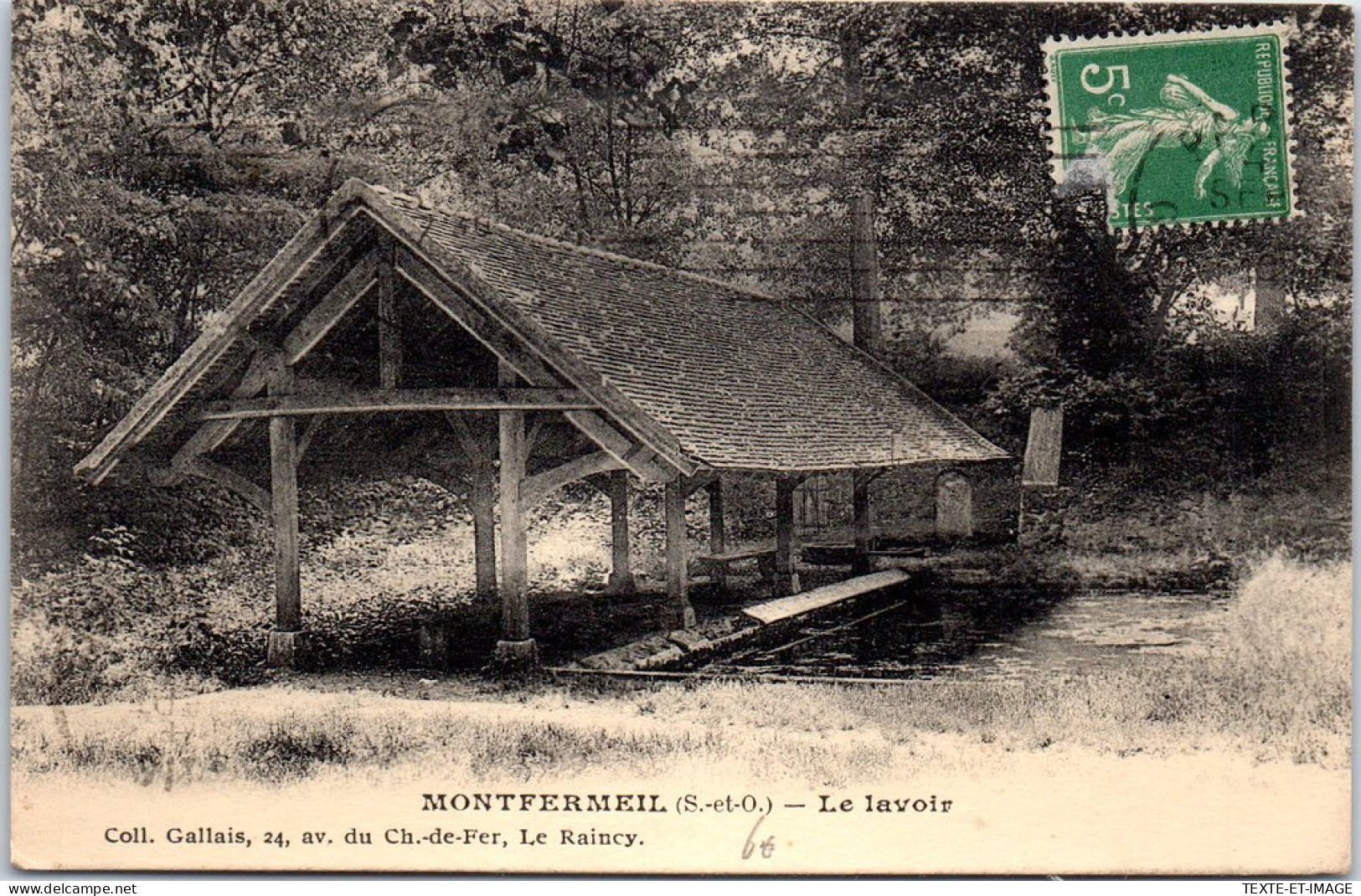 93 MONTFERMEIL - Le Lavoir.  - Montfermeil