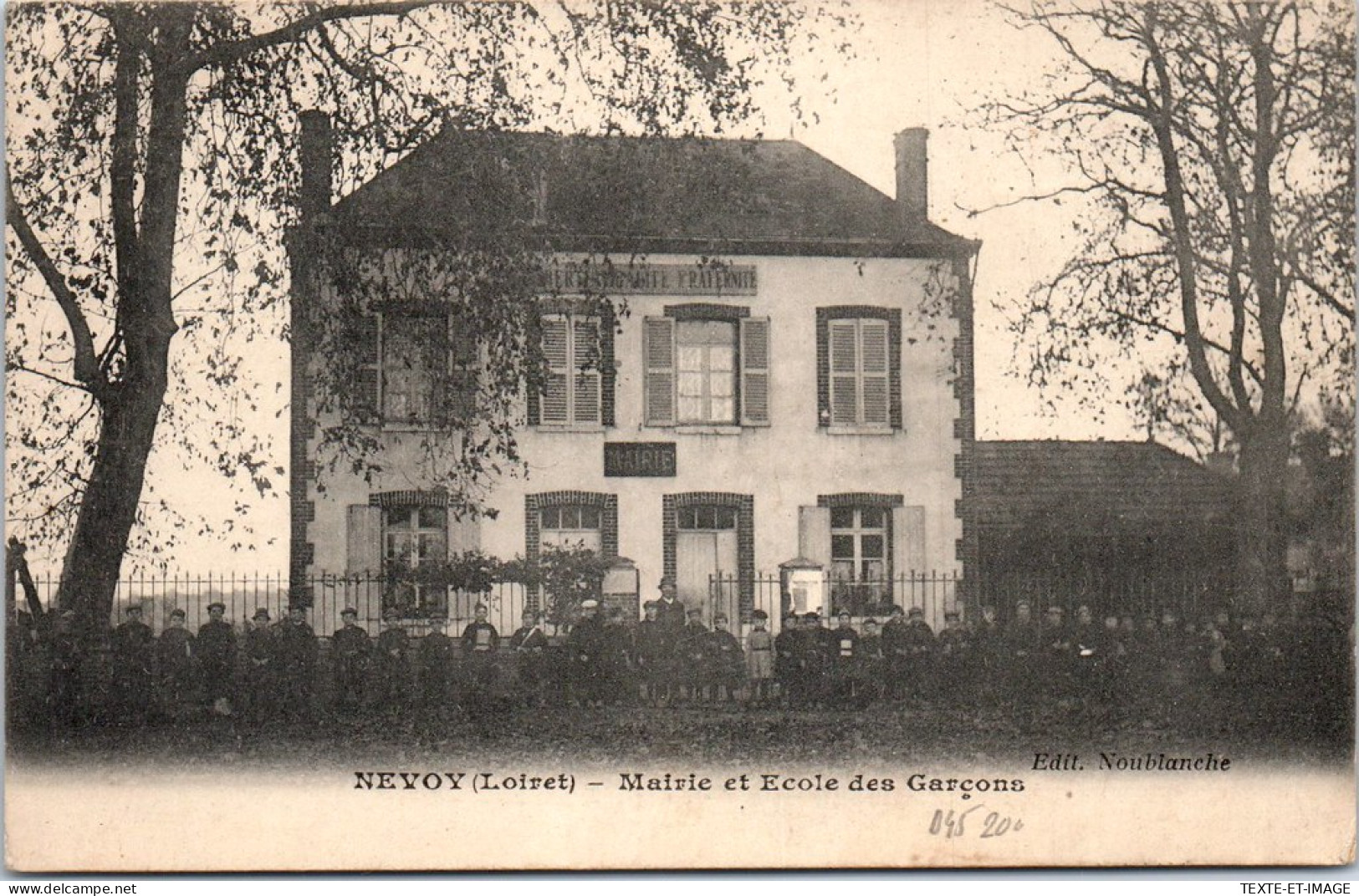 45 NEVOY - Mairie Et Ecole Des Garçons  - Other & Unclassified